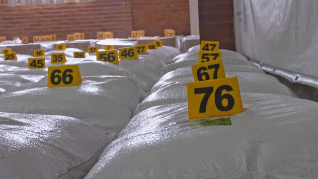 S01:E11 - Global Drug Routes