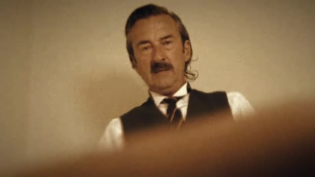 S02:E02 - The Brides in the Bath Murders