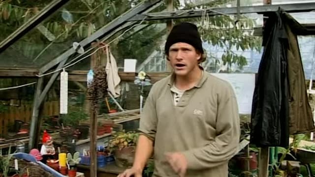 S02:E01 - Raking It In