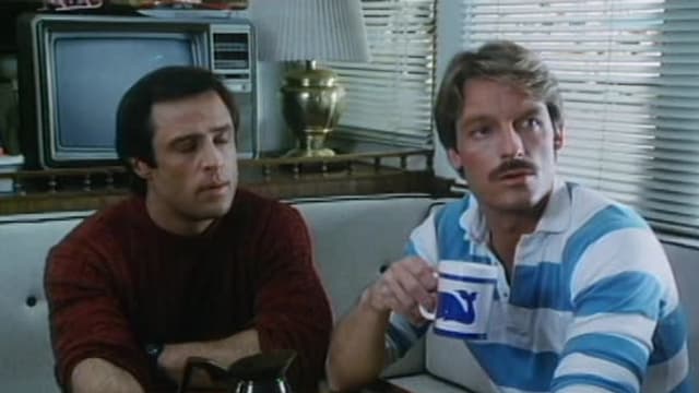 S02:E02 - Polly Want an Explanation