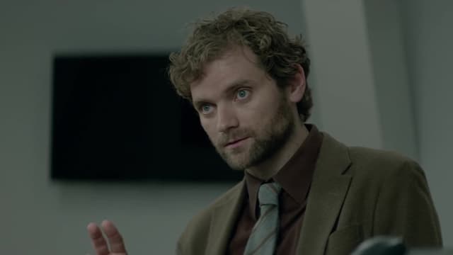 S01:E08 - November