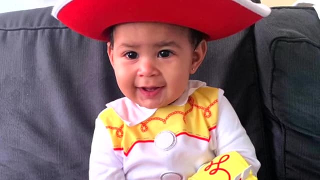 S01:E01 - Johenny & Yelny