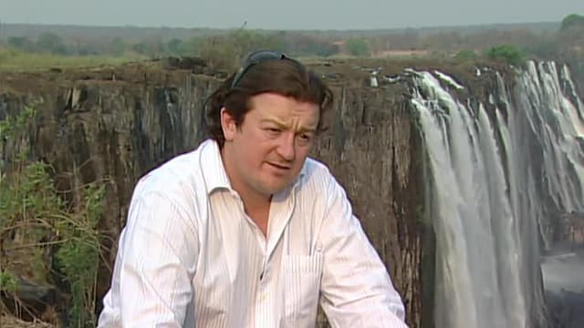 S01:E05 - Stirring the Pot