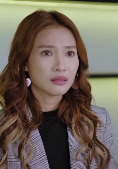 S01:E19 - Dong Sheng Cosies Up to Lin Li poster