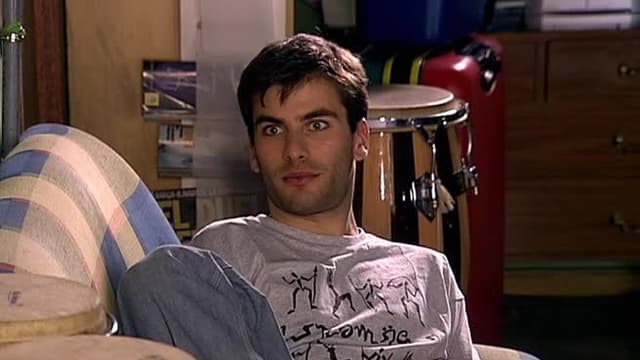 S01:E11 - La familia y una menos