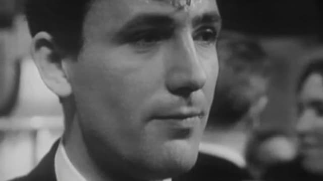 S02:E10 - Death on the Rocks