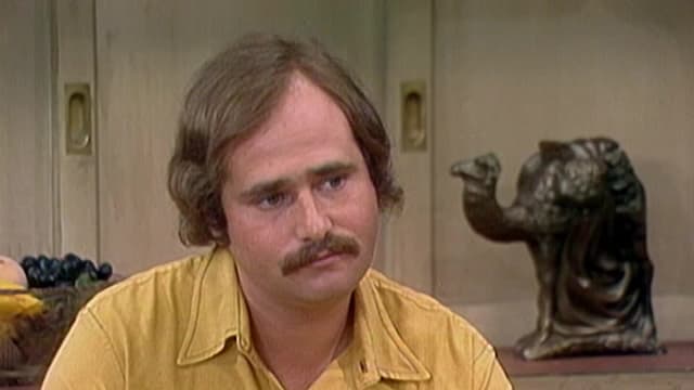 S05:E17 - Prisoner in the House