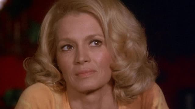 S02:E14 - The Hit