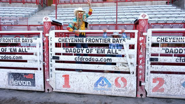 S01:E08 - Cheyenne Frontier Days
