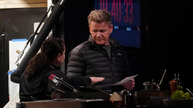 S03:E09 - South Boulevard