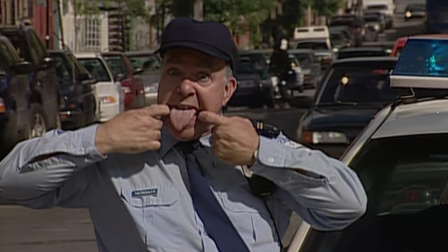 S02:E01 - Something's fishy...