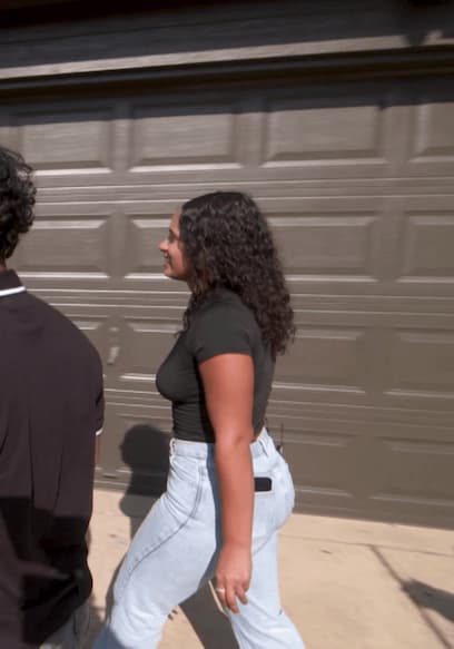 S36:E05 - The Big Reveal for the Colon-Ruiz Family poster