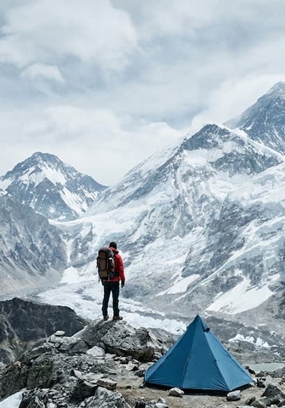 S01:E04 - Silent Steps to Everest poster