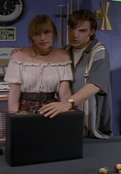S01:E04 - Un Perfecto Desconocido poster