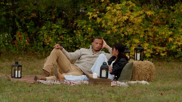 S03:E09 - Meet the Families (Pt. 1)