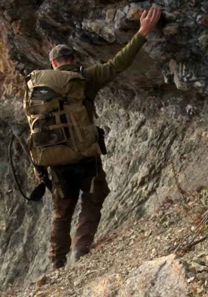 S01:E06 - Brotherhood, Badlands, and Pack Llamas: Montana Mule Deer poster