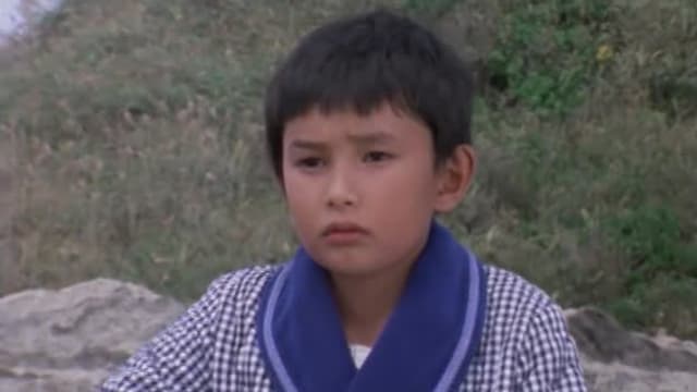 S01:E33 - The Monster Made by a Boy