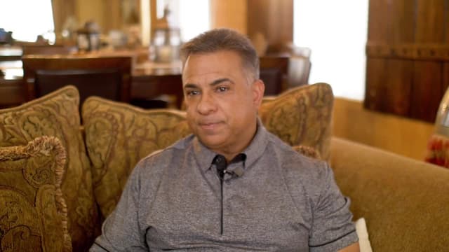 S01:E02 - Hero's Sacrifice