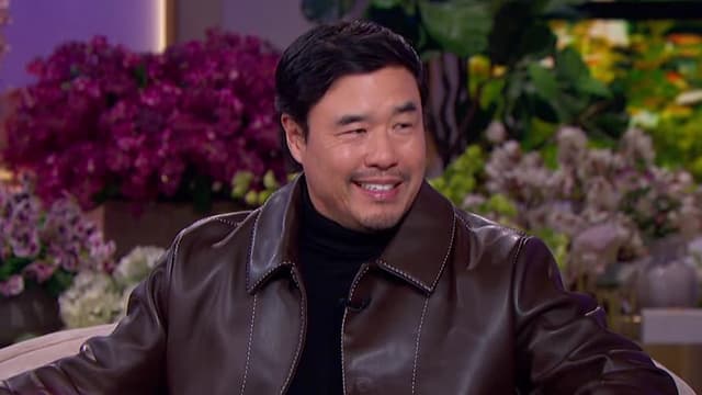 S03:E04 - Randall Park, Mel Robbins