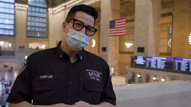 S02:E08 - Grand Central Terminal