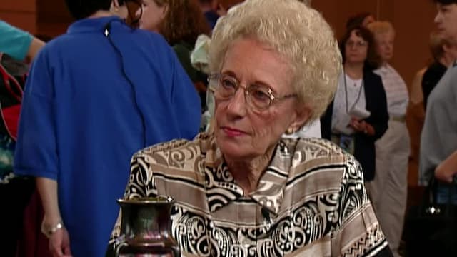 S19:E25 - Vintage St. Louis