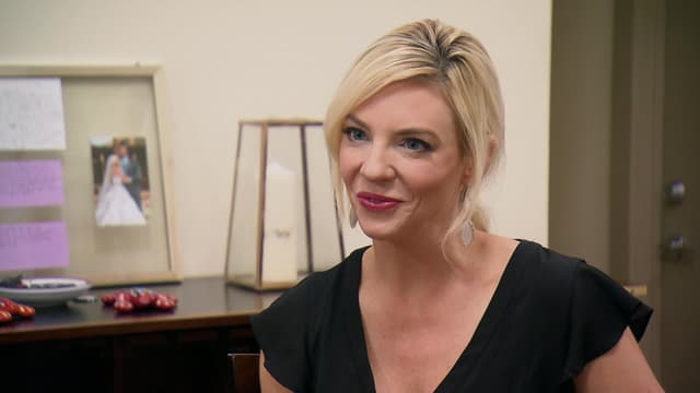 S07:E12 - The Art of Communication