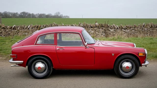 S01:E03 - When Japan Beat Europe and Terrified the Americans.. Honda S800 (1968) + When Japan Tried to Take on BMW and Mercedes - Mitsubishi Galant Sapporo 1988
