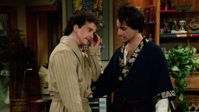 S05:E10 - Almost Live From Chicago