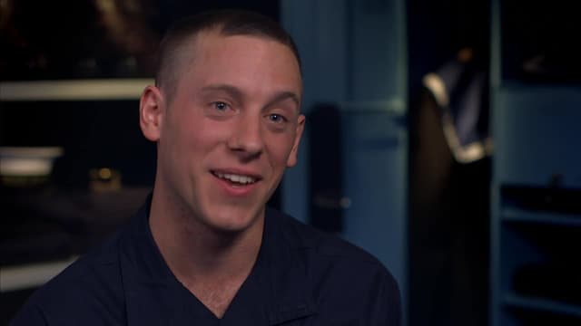 S01:E02 - All at Sea