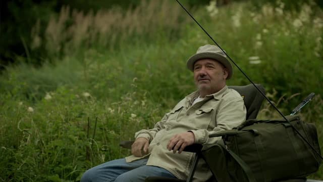 S06:E06 - Derbyshire Wye (Rainbow Trout)