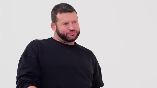 S01:E12 - Dad Jokes: Sam vs. Sath