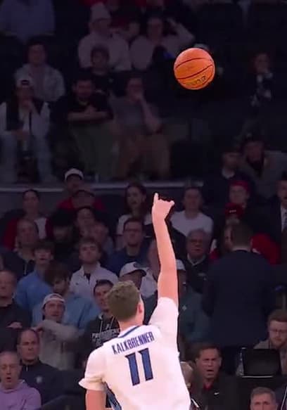 Affiche de S2025:E15 - Semifinal: UConn vs Creighton (03/14/25)