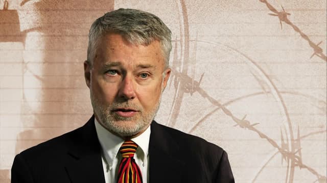 S01:E05 - Carolyn King / Angel Glenn