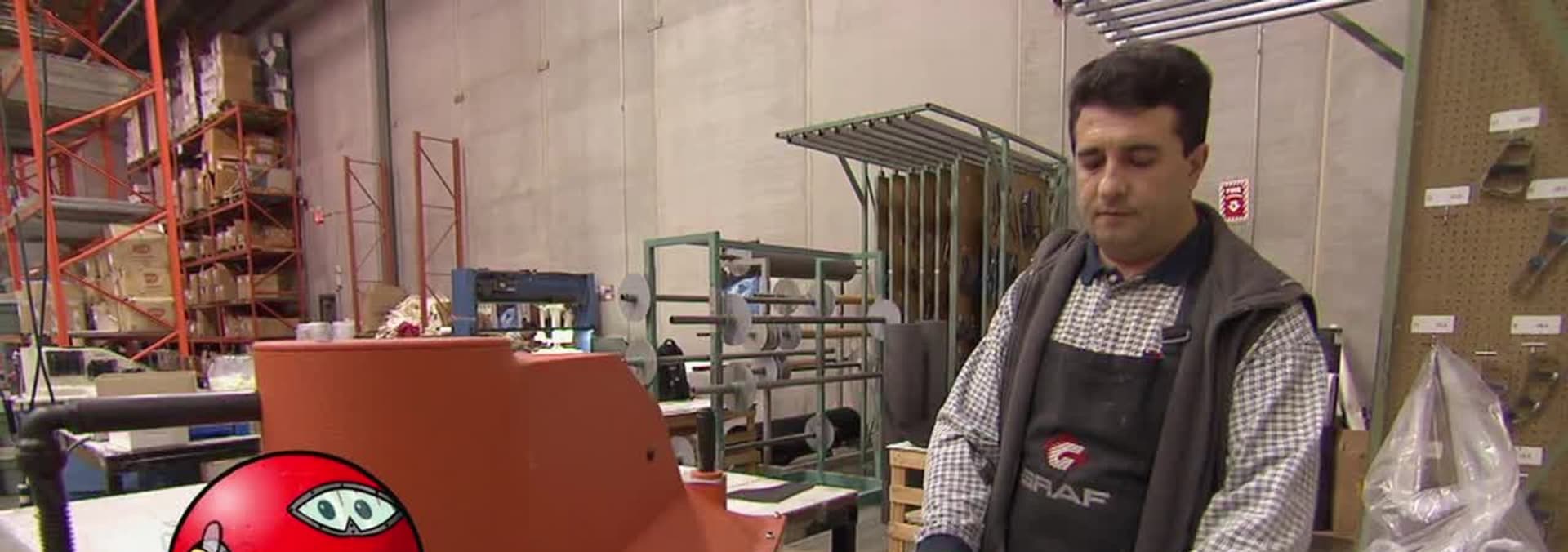 Watch Making Stuff S01:E130 - Ice Skates - Free TV Shows | Tubi