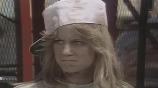 S01:E10 - Episode 10