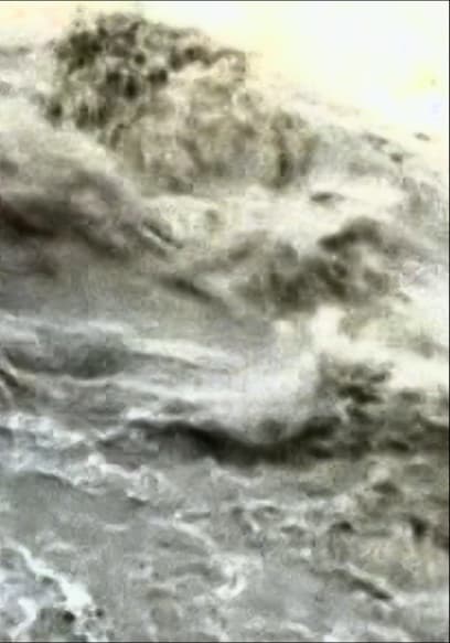 S01:E06 - Floods poster