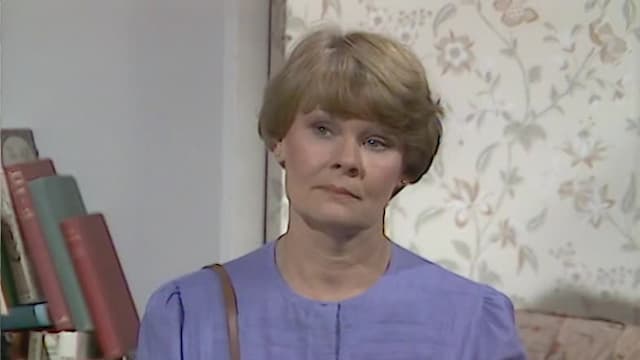 S04:E03 - Mike's New Girlfriend