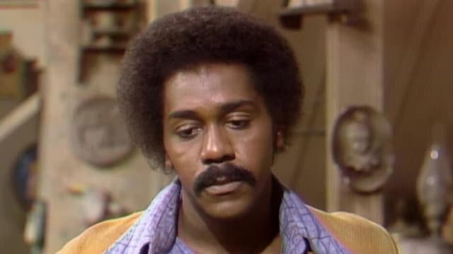 S03:E03 - This Little TV Went to Market