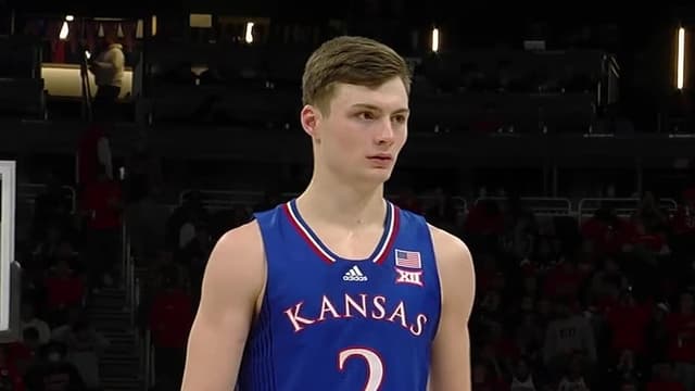 S2022:E02 - #8 Kansas at St John’s