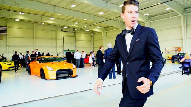 S01:E13 - World's Fanciest Car Meet