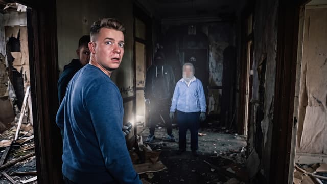 S01:E16 - The House That Fought Back