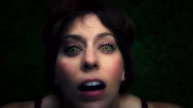 S01:E02 - Aicha / Caleb