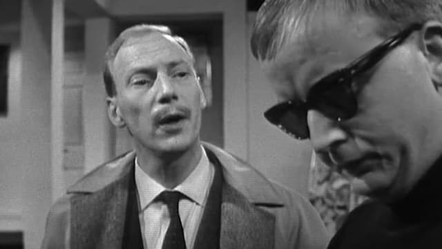 S03:E09 - The Medicine Man