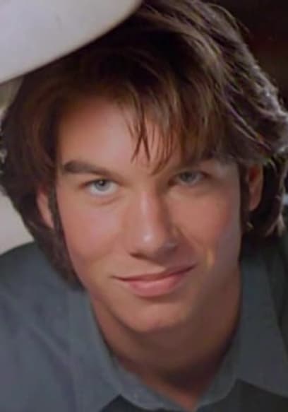 Watch Sliders S01:E01 - Sliders Pilot (Pt. 1) - Free TV Shows | Tubi