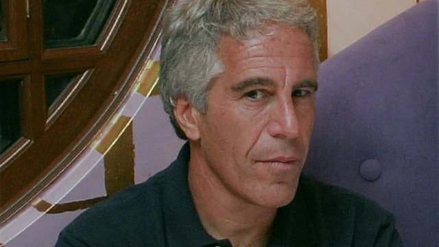 S01:E03 - No Way Out