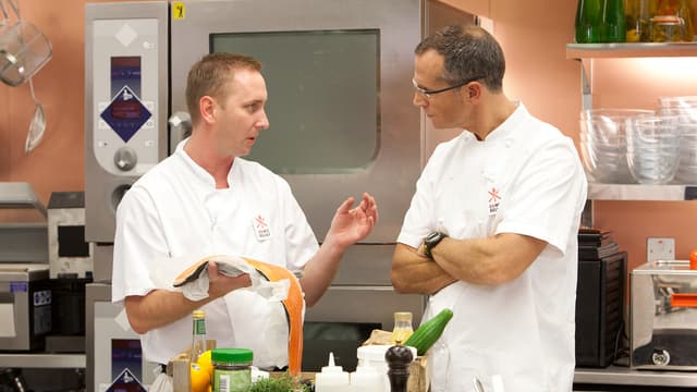 S08:E07 - North West Ireland Fish