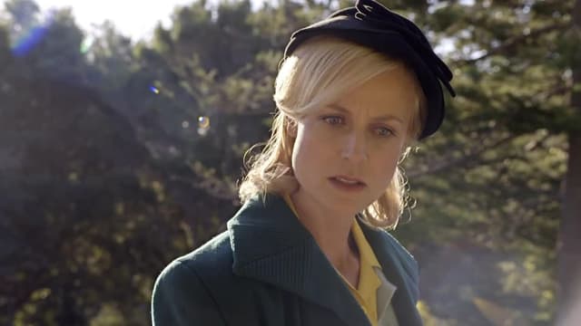 S01:E03 - Truth Will Out