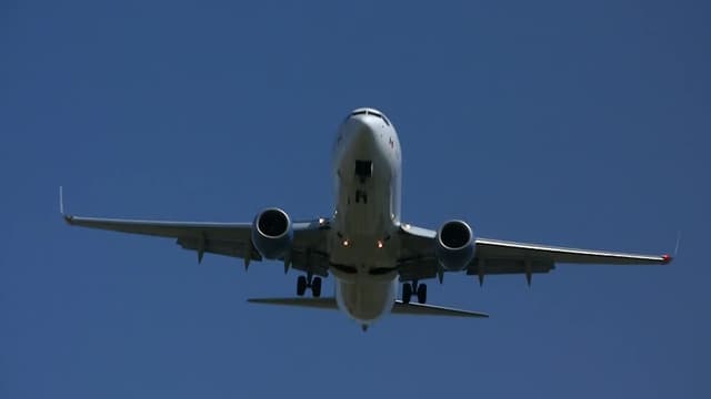 S01:E11 - Episode 11