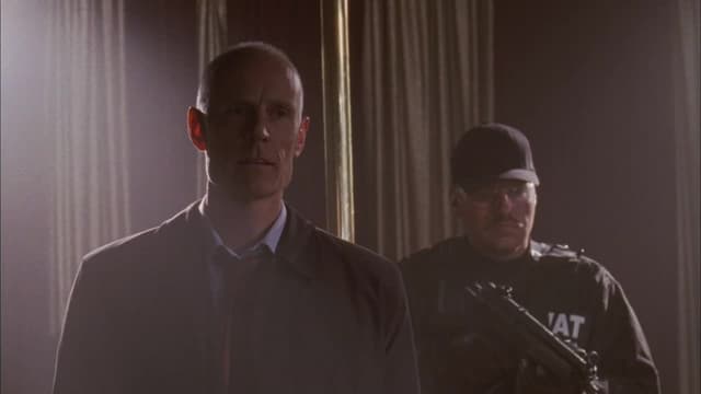 S02:E02 - A Man Is Framed