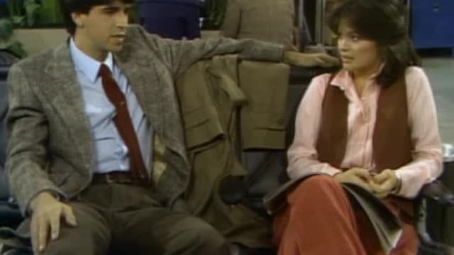 S06:E623 - Airport
